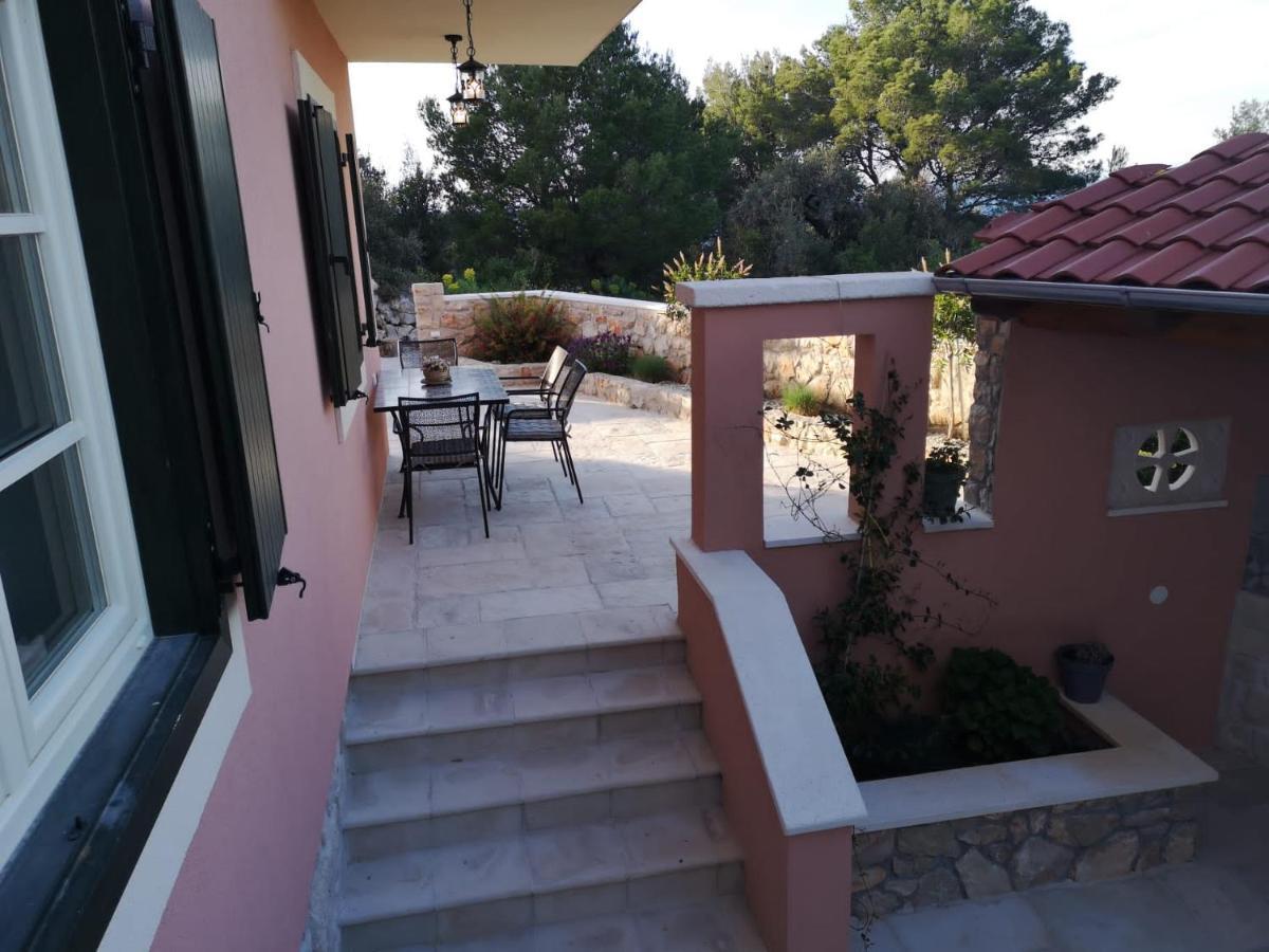 Lovro Luxury Apartment With Jacuzzi And Terrace Sea View Sali Εξωτερικό φωτογραφία