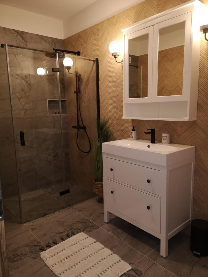 Lovro Luxury Apartment With Jacuzzi And Terrace Sea View Sali Εξωτερικό φωτογραφία