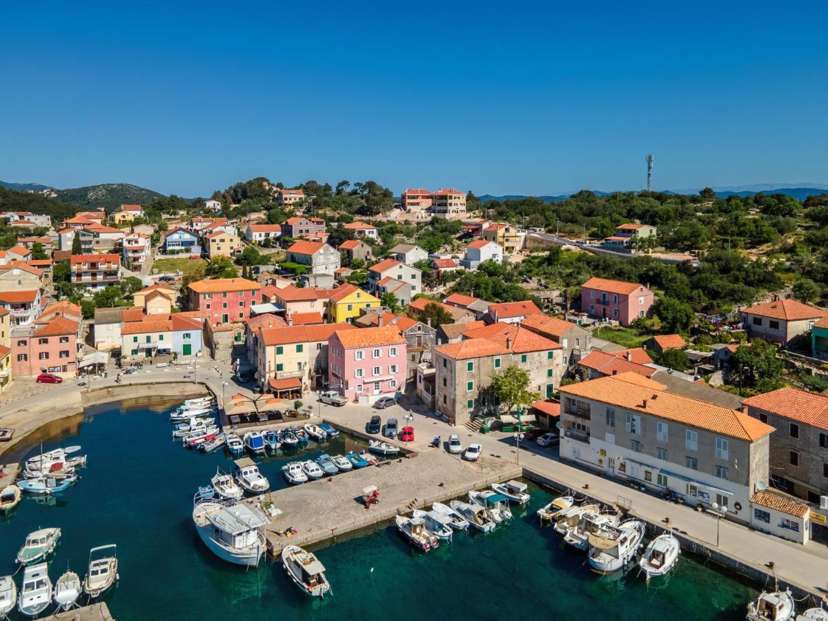 Lovro Luxury Apartment With Jacuzzi And Terrace Sea View Sali Εξωτερικό φωτογραφία