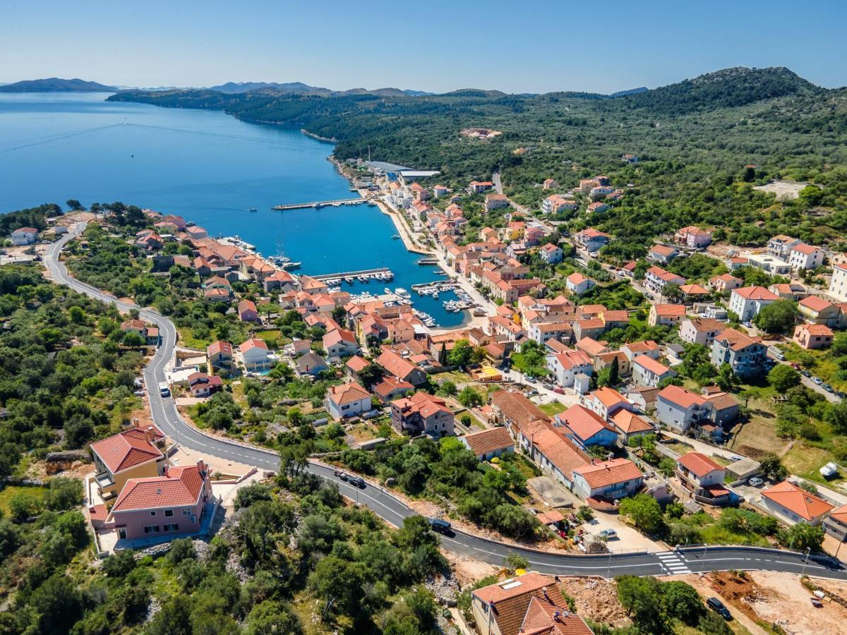Lovro Luxury Apartment With Jacuzzi And Terrace Sea View Sali Εξωτερικό φωτογραφία