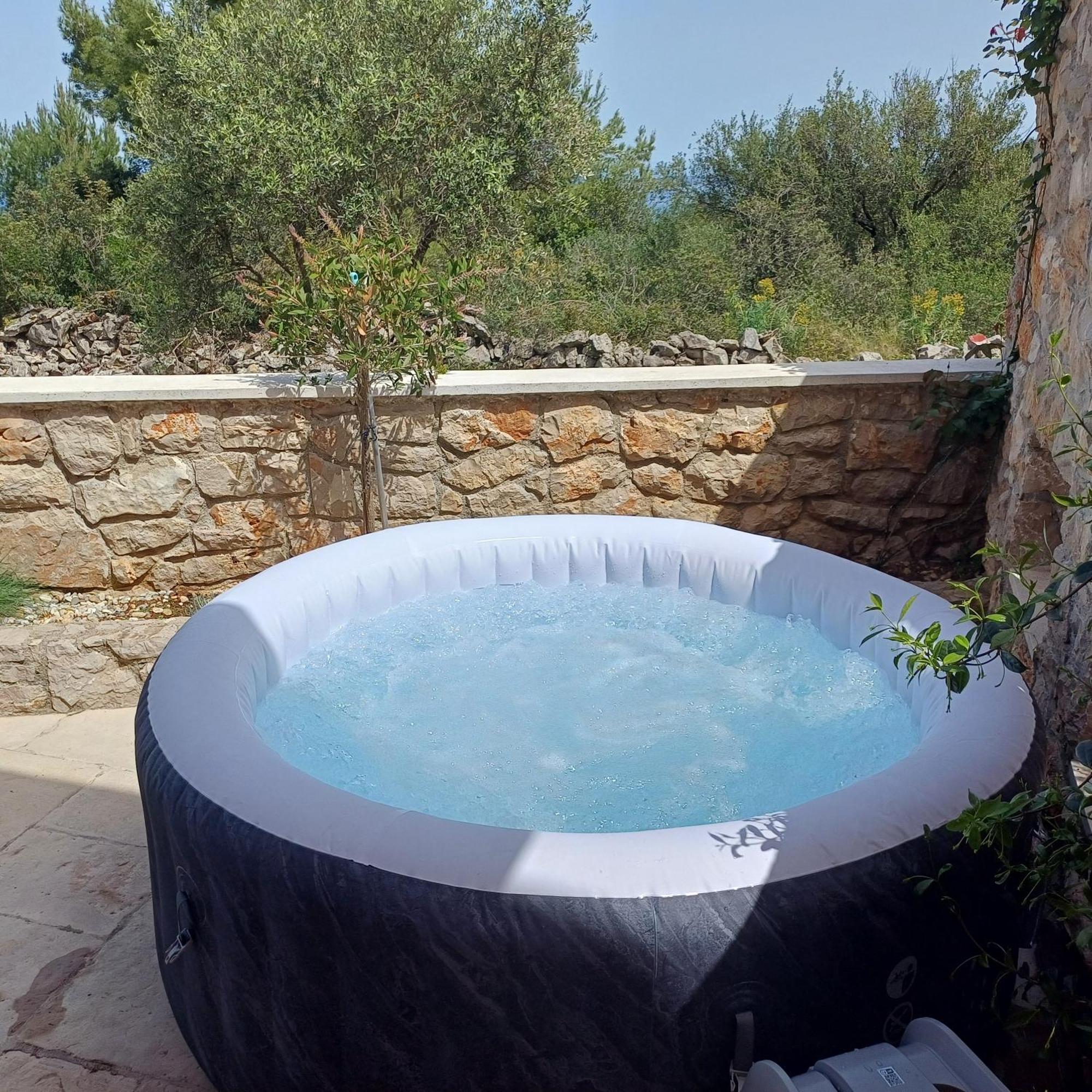 Lovro Luxury Apartment With Jacuzzi And Terrace Sea View Sali Εξωτερικό φωτογραφία